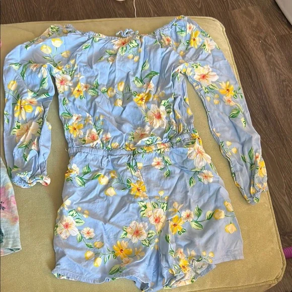 Floral and Tropical Print Rompers - Picture 3 of 3